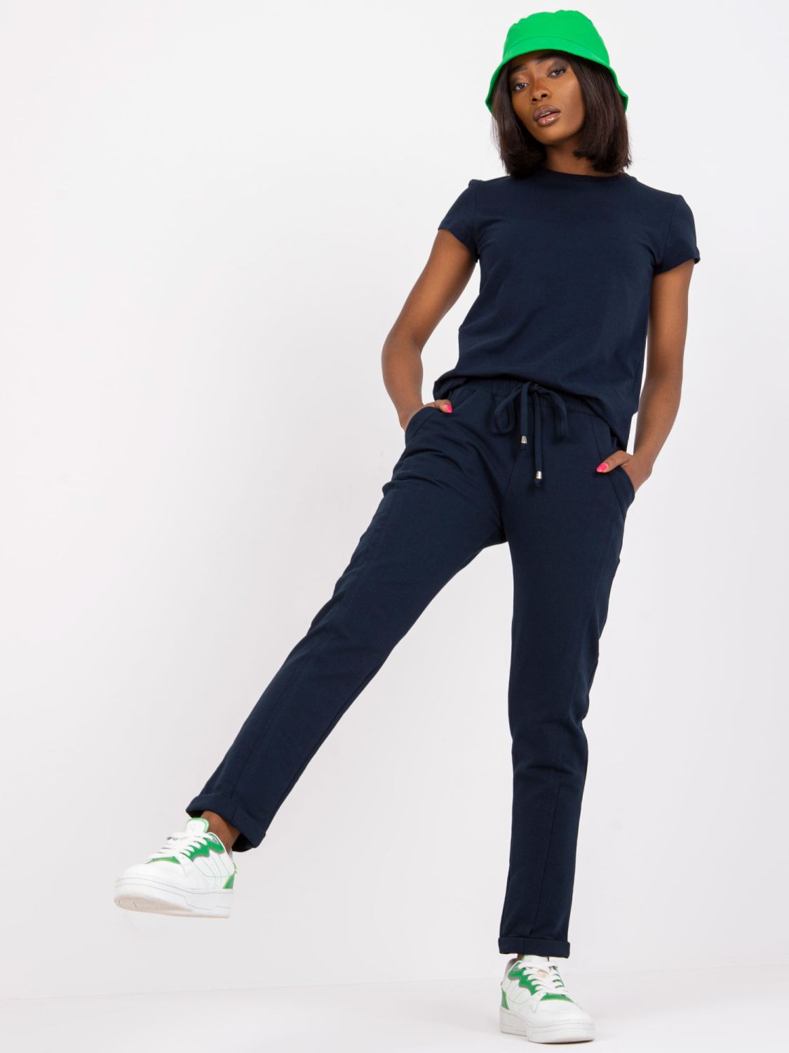 Stylische blaue Sporthose