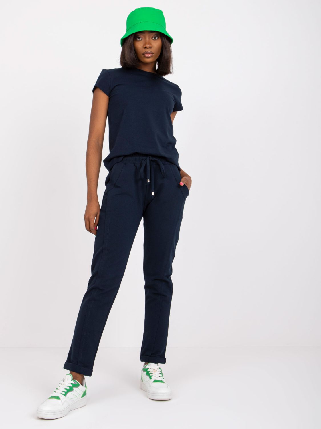 Stylische blaue Sporthose