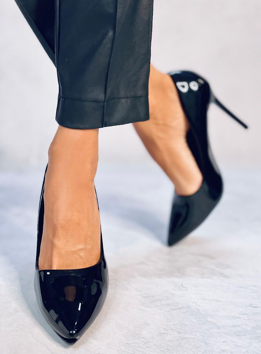 Glänzende Damenpumps Schwarz