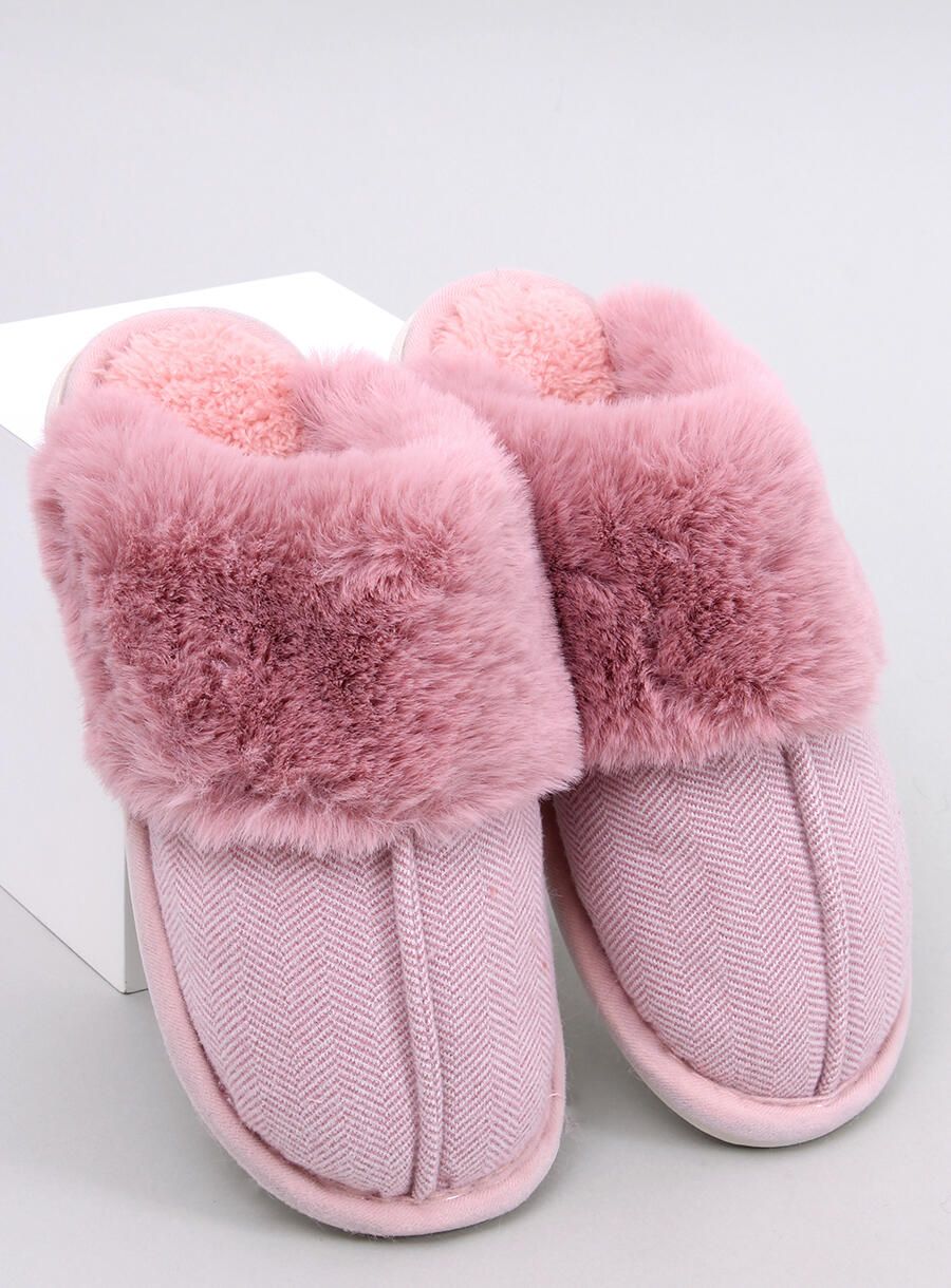 Hausschuhe mit Fischgrätenmuster Rosa