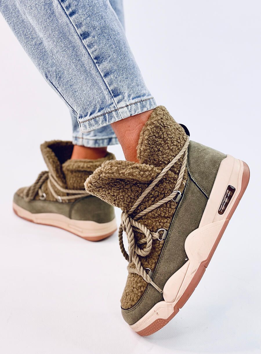 Schneeschuhe im Sneaker-Design Khaki