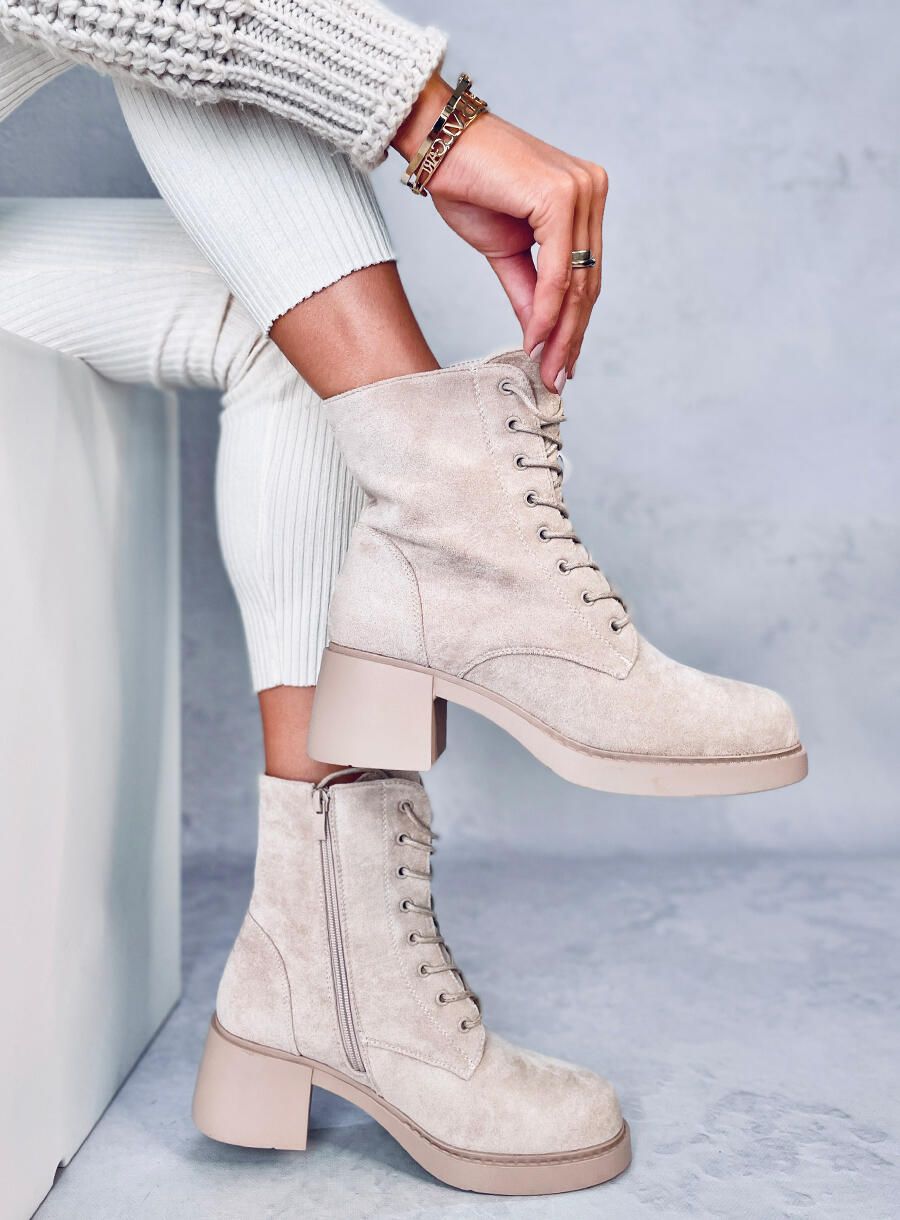 Schnürstiefeletten mit breitem Absatz Beige