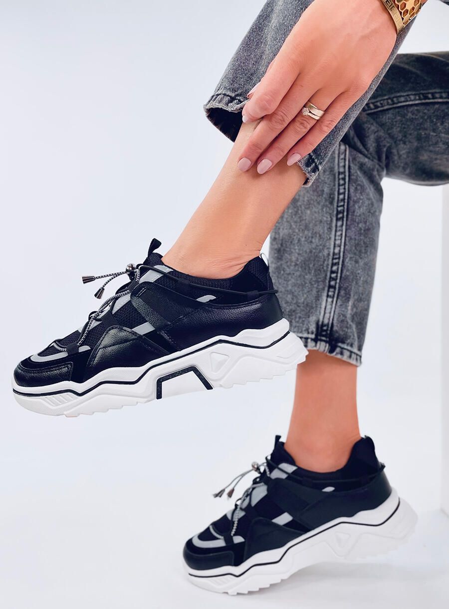 Schwarze Sport-Sneaker