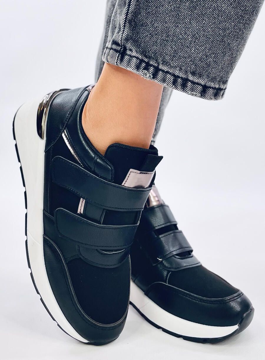 Sneaker mit Klettverschluss Schwarz