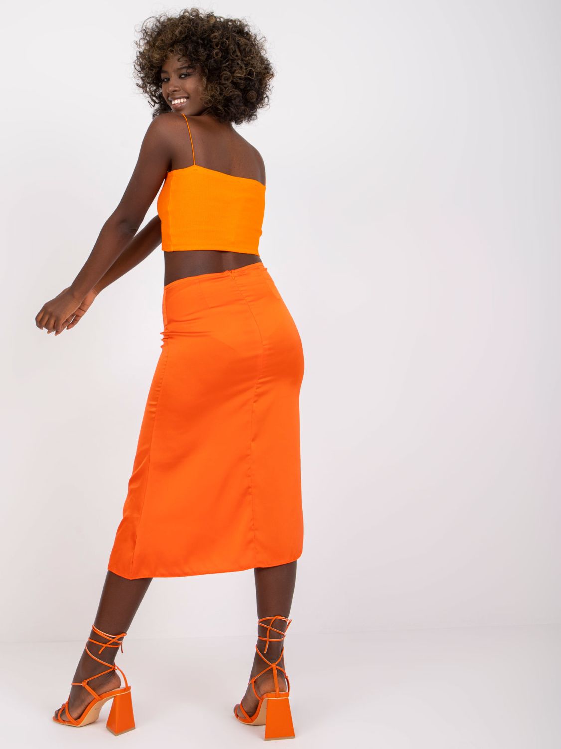 Eleganter Midi-Rock in Orange