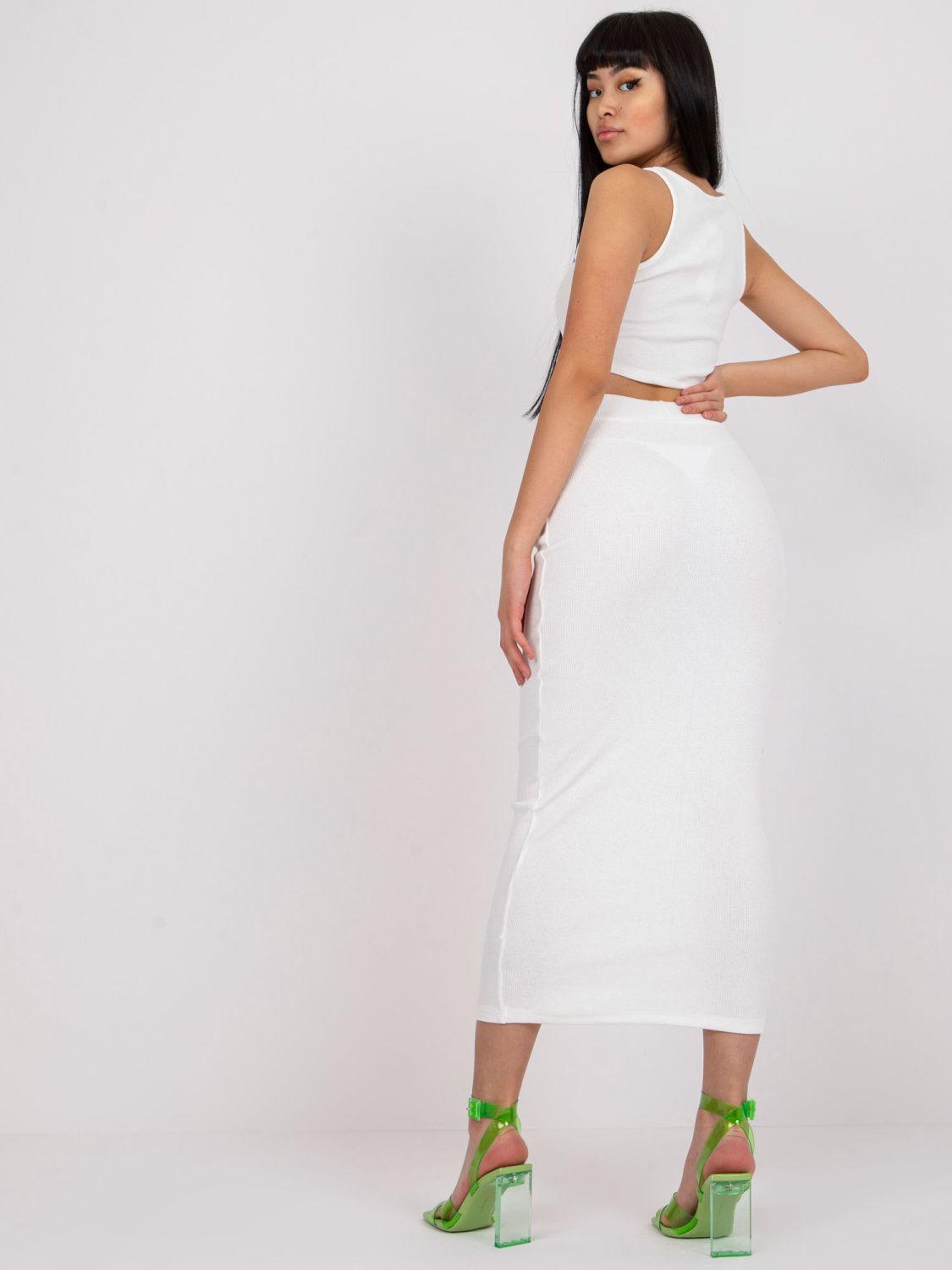 Eleganter Komplettanzug in Ecru