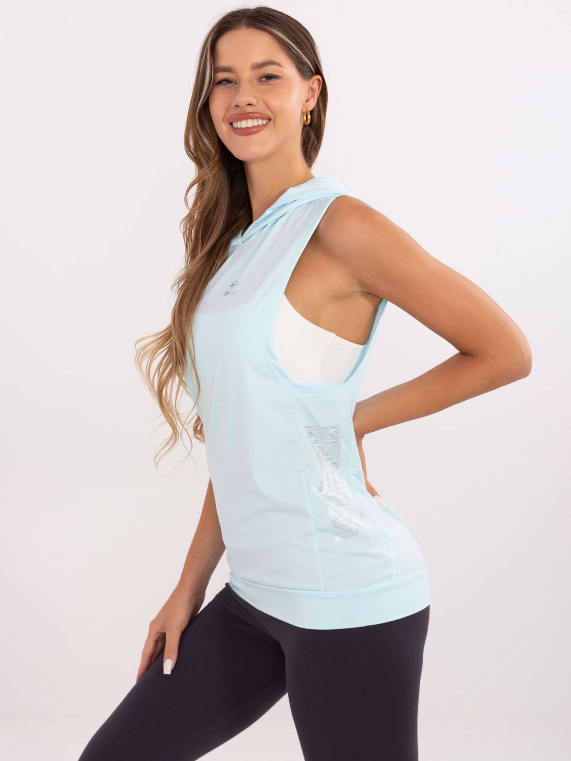 Helle blaue Sportbluse TOMMY LIFE