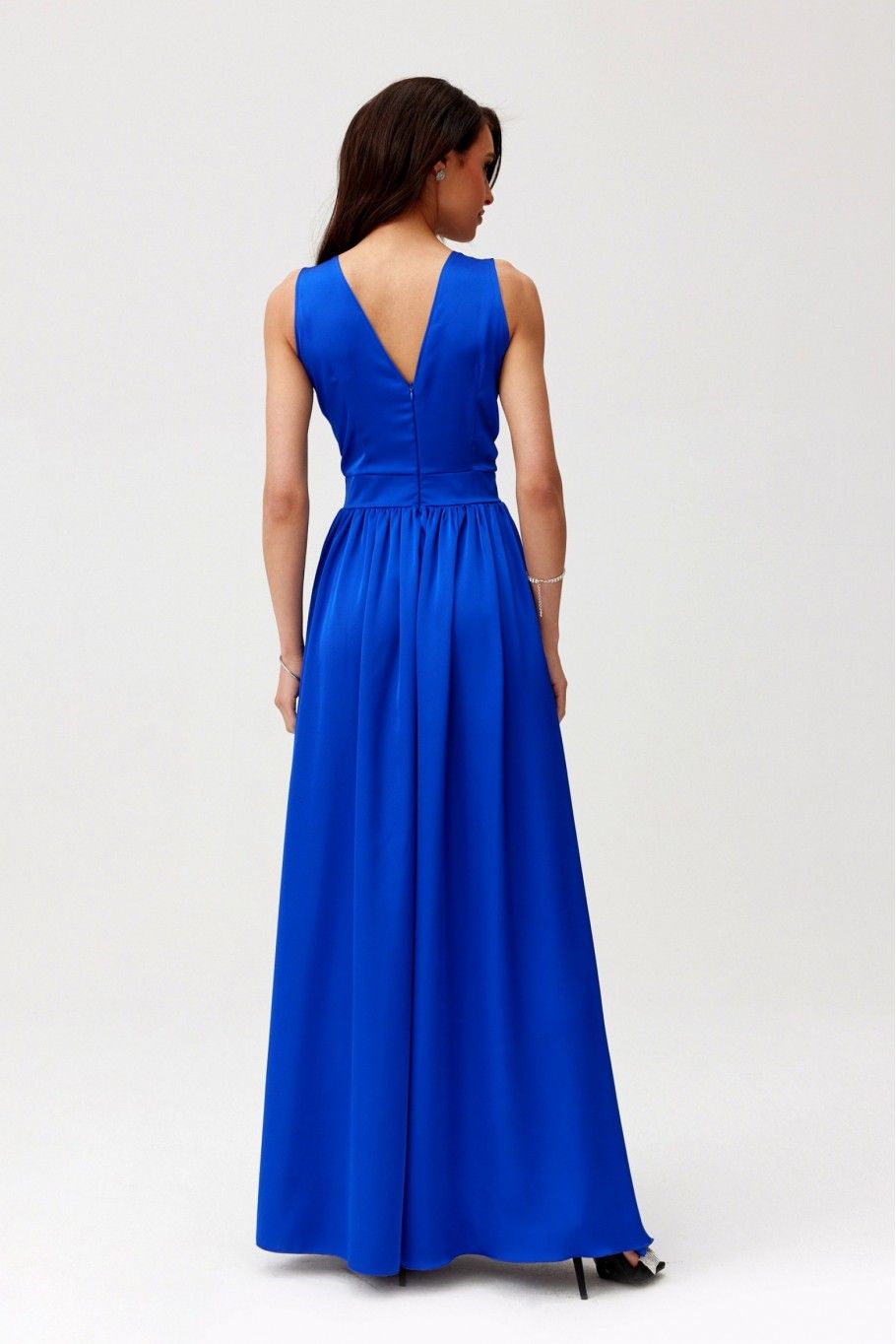 Satin-Maxikleid mit dekorativer Rose, kornblumenblau