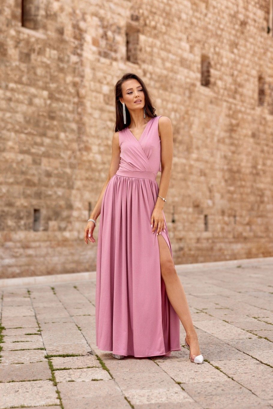 Maxi-Brokatkleid mit Rückenschnürung in Rosa