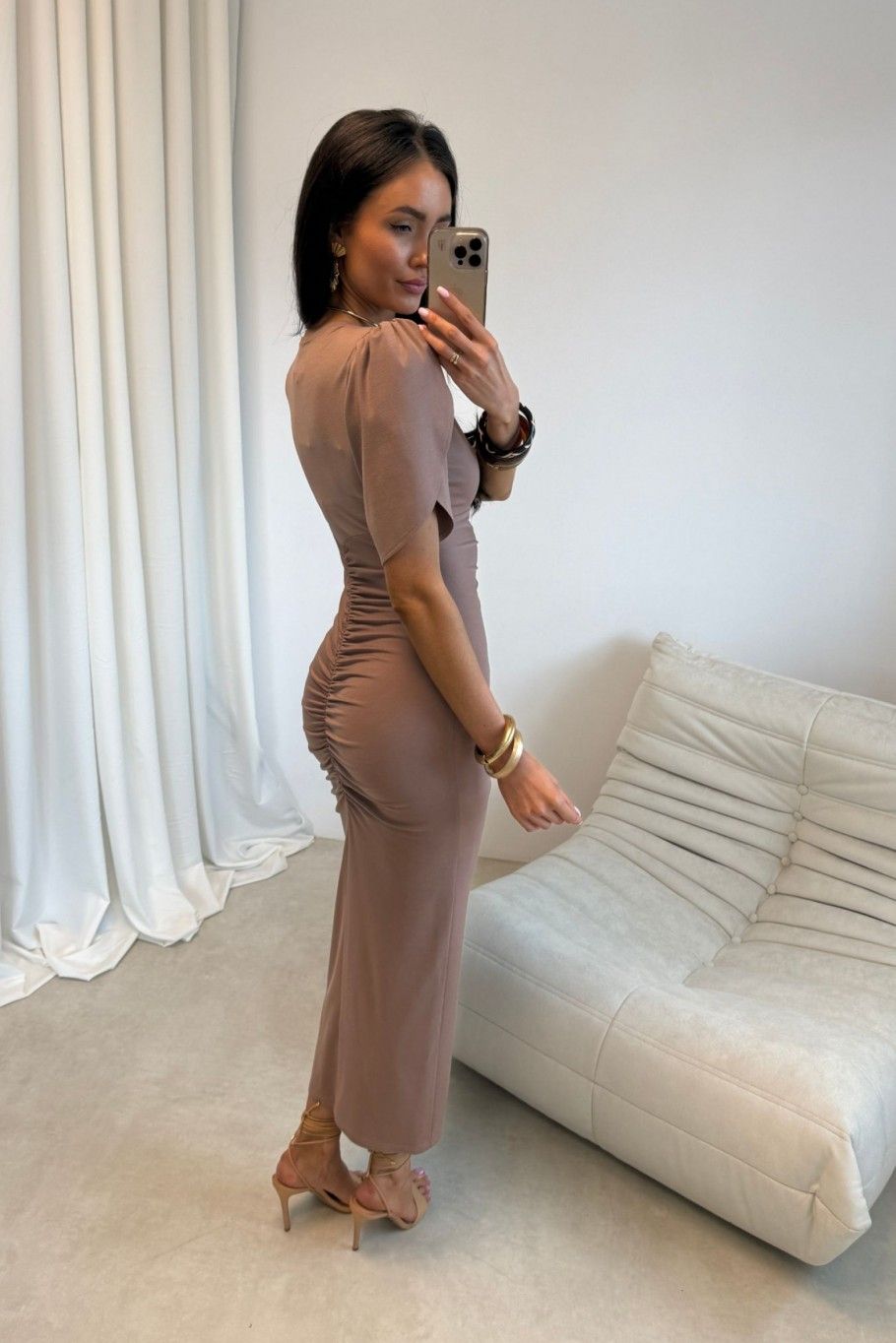 Midi-Kleid in Cappuccino
