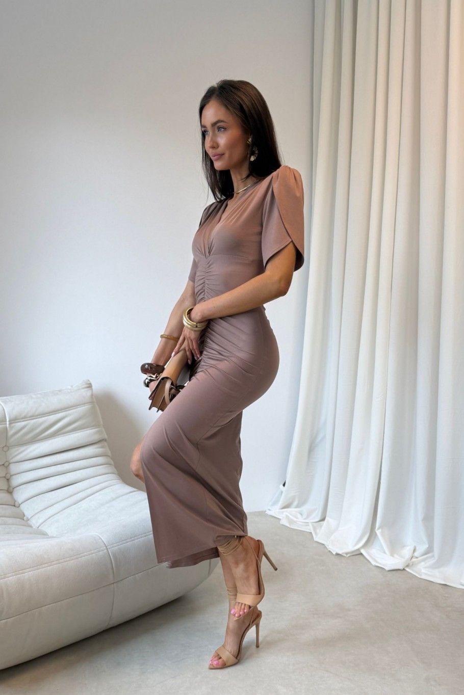Midi-Kleid in Cappuccino