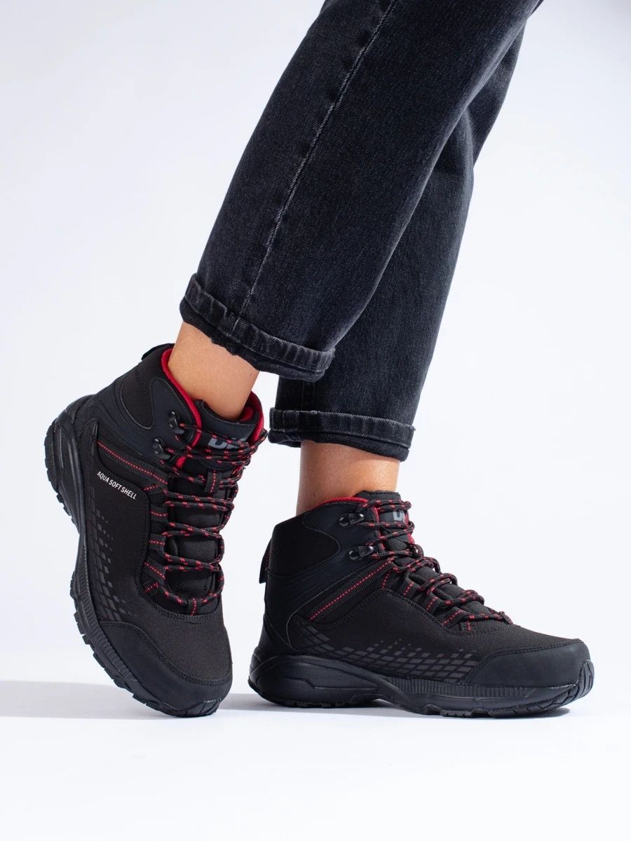 Hohe Trekkingstiefel DK
