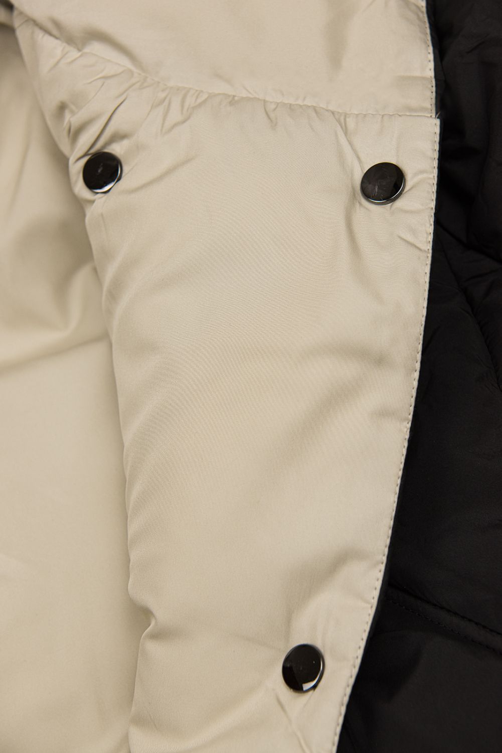 Doppelseitiger Wintermantel Schwarz/Beige
