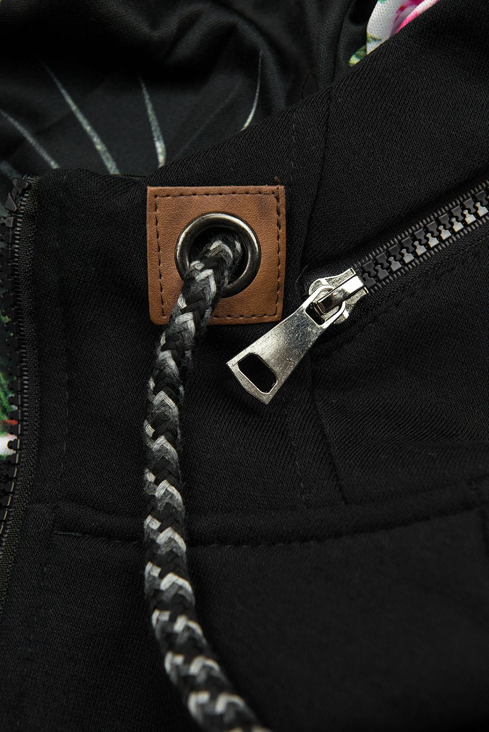 Verlängerte Sweatjacke mit hohem Kragen und Kapuze schwarz