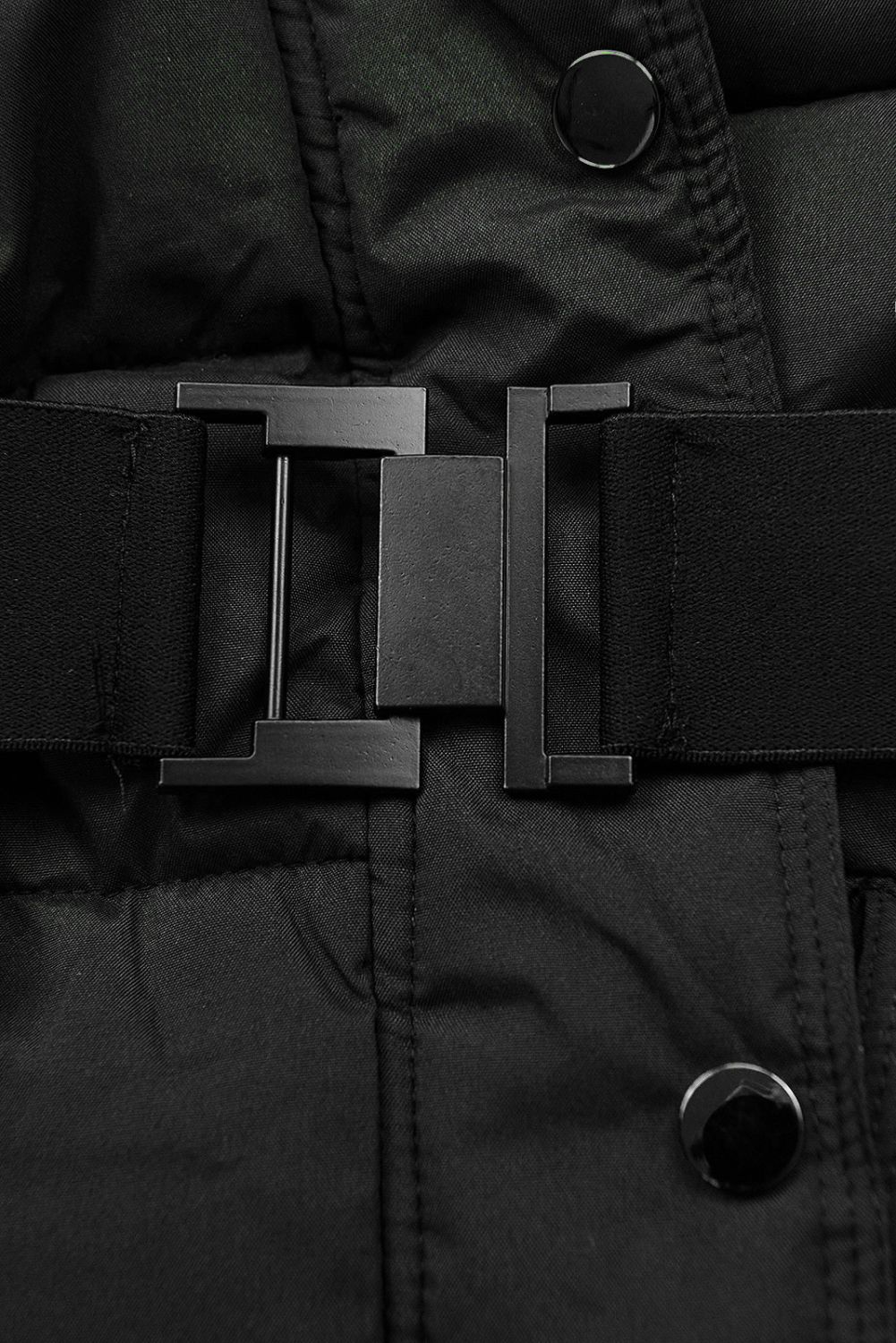 Winterjacke mit Gürtel Schwarz