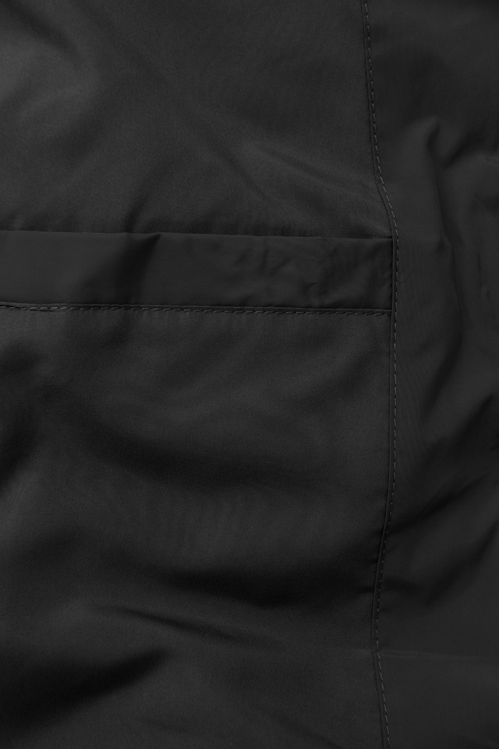 Elegante Winterjacke mit Kunstfell, Schwarz