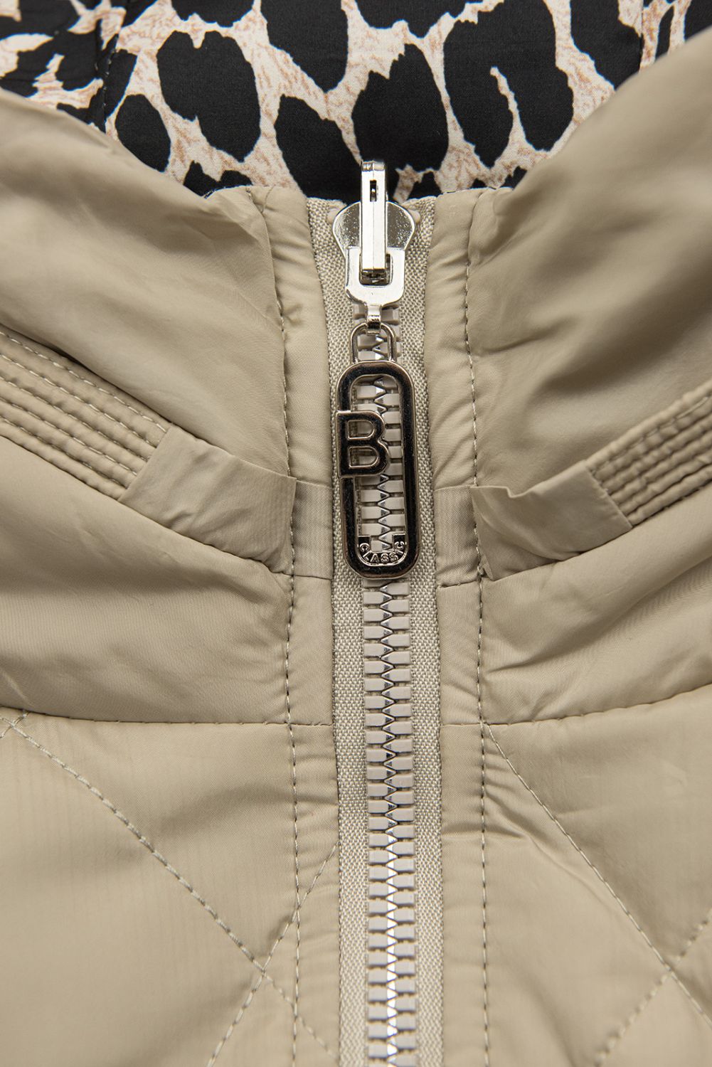 Wendejacke Dunkelbeige/Leopardenmuster