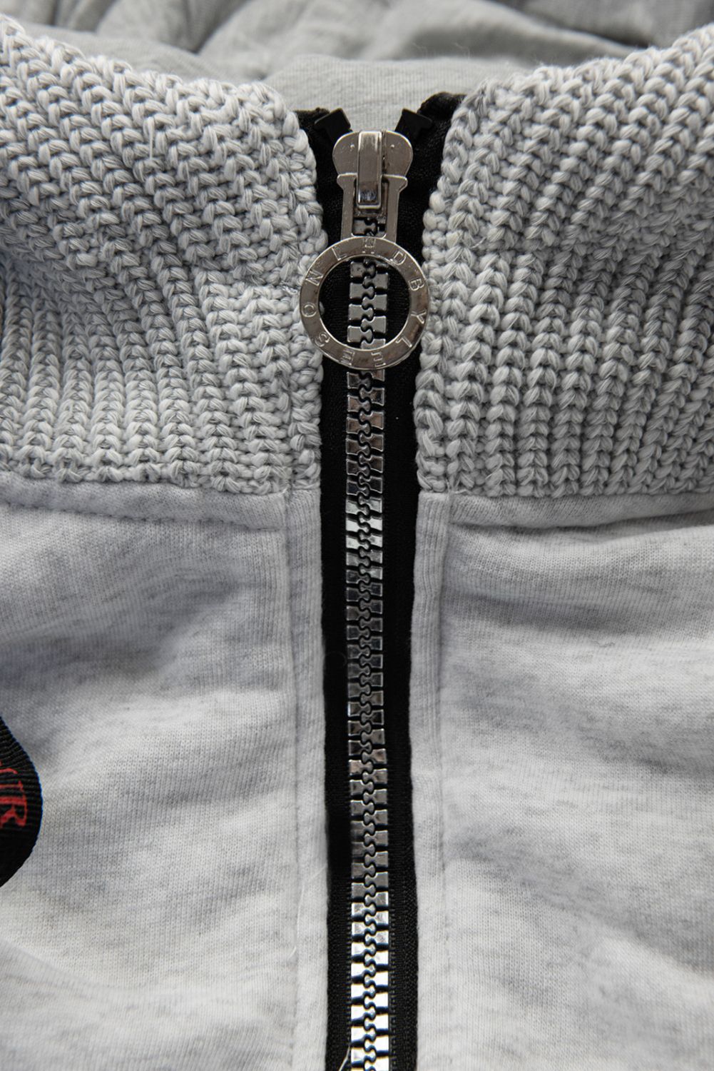 Sweatjacke mit Strickkapuze Grau