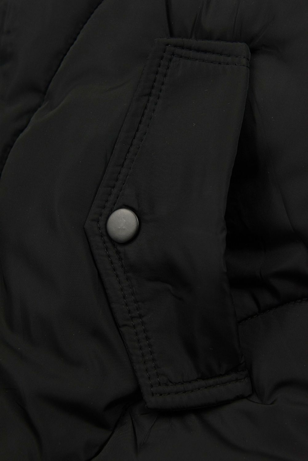 Damen-Winterjacke mit Strickbündchen Schwarz
