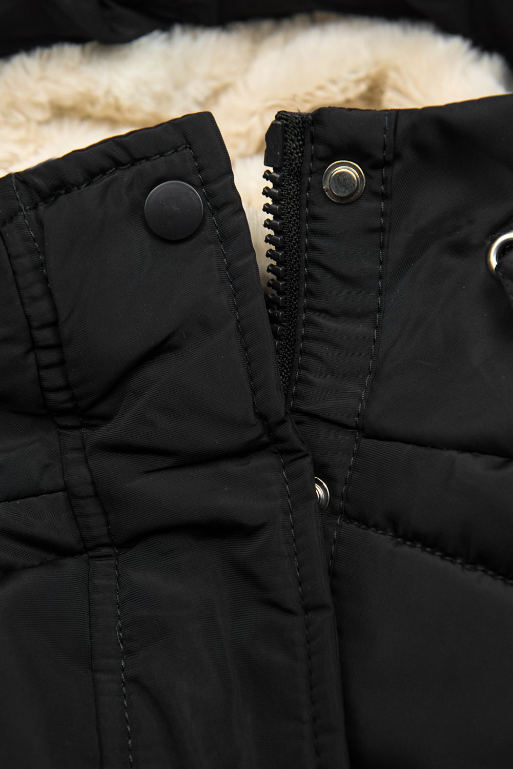 Parka mit kuschelig gefütterter Kapuze schwarz