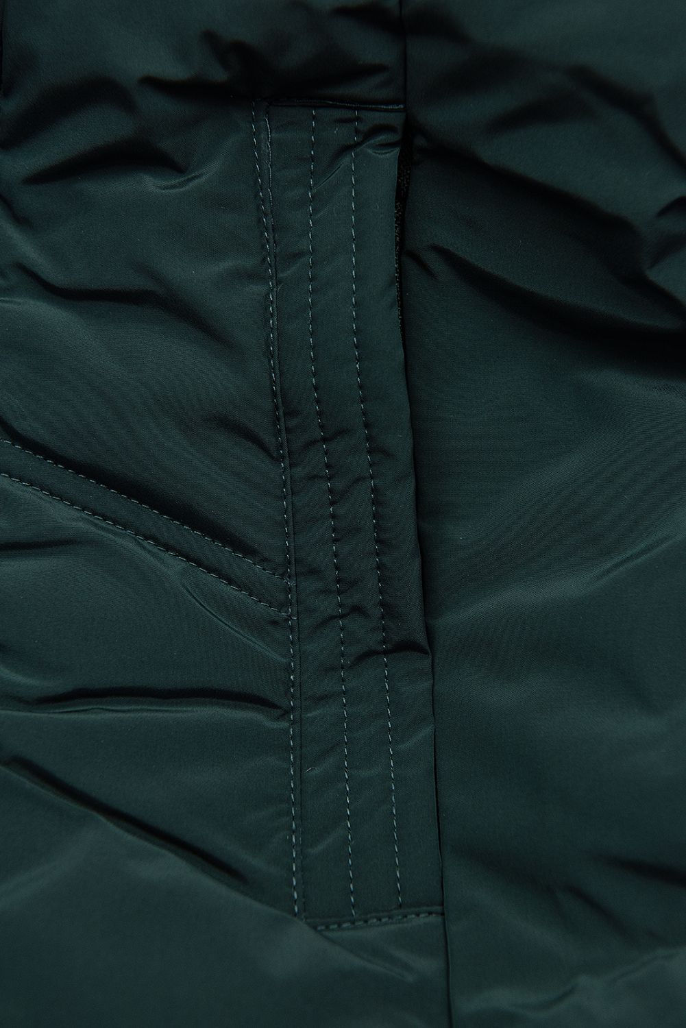 Steppjacke mit Blumenfutter grün