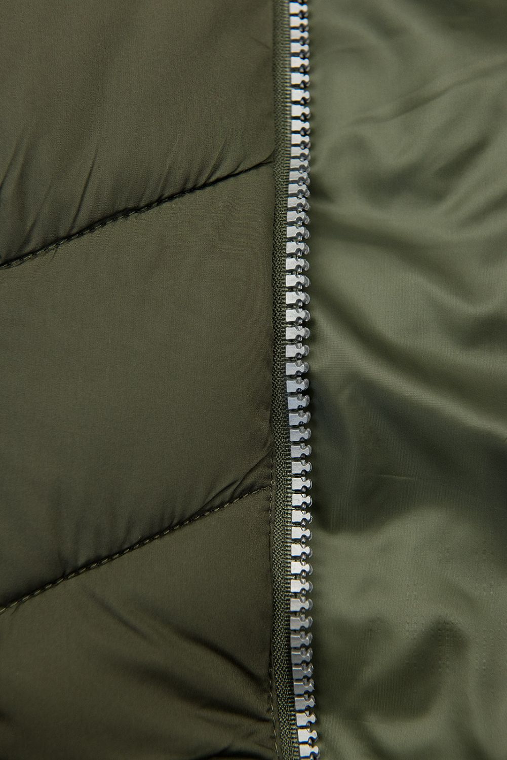 Leichte Steppjacke olivgrün