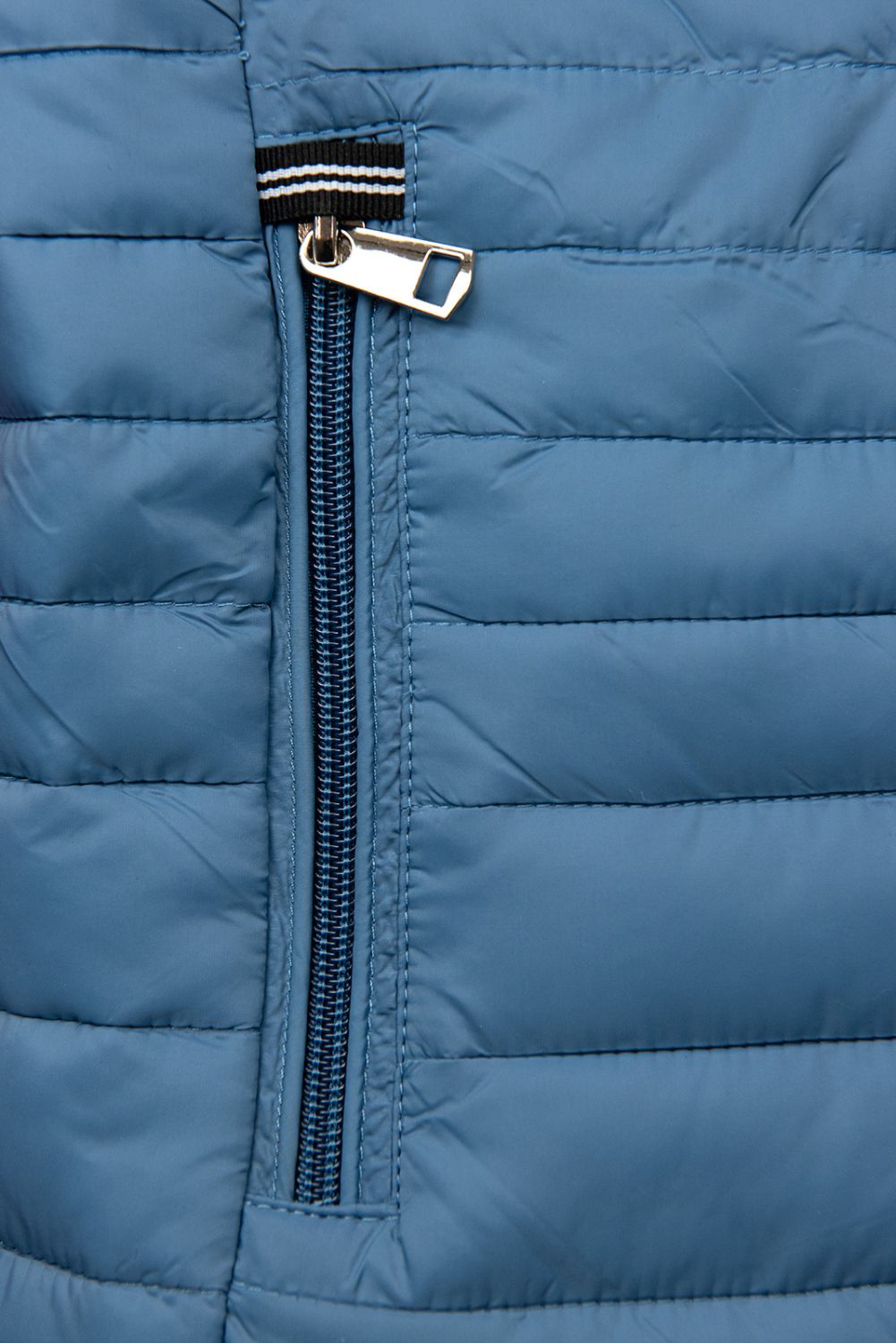 Steppjacke mit Kapuze Himmelblau
