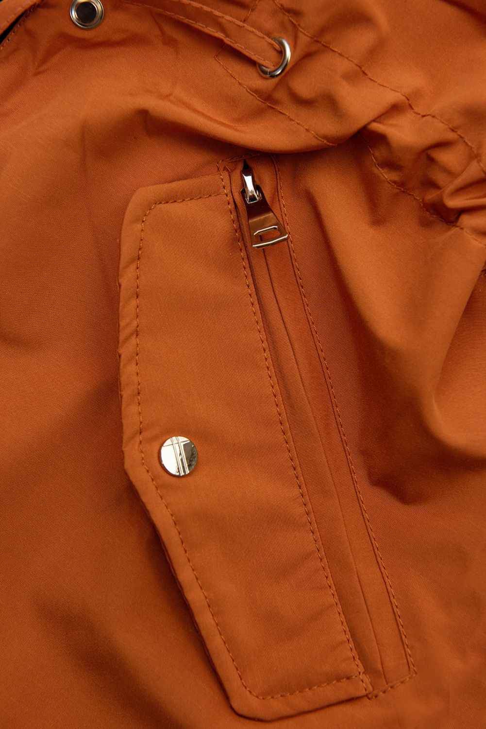 Wendejacke mit abnehmbarer Kapuze Terrakotta/Schwarz