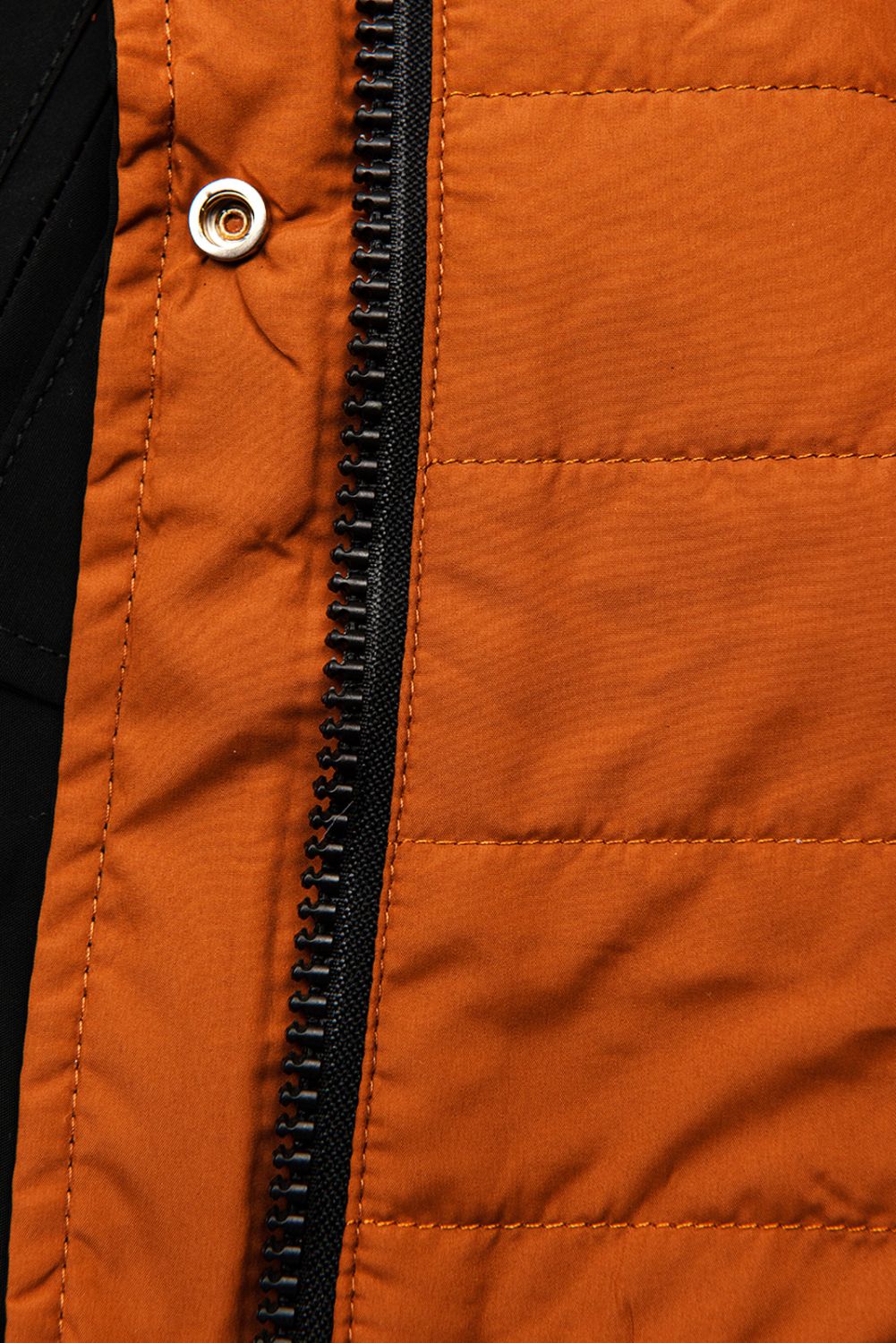 Wendejacke mit abnehmbarer Kapuze Schwarz/Terrakotta