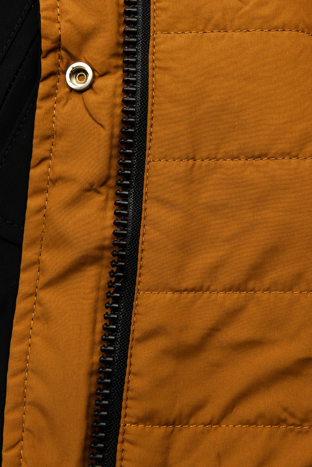 Wendejacke mit abnehmbarer Kapuze Schwarz/Karamell