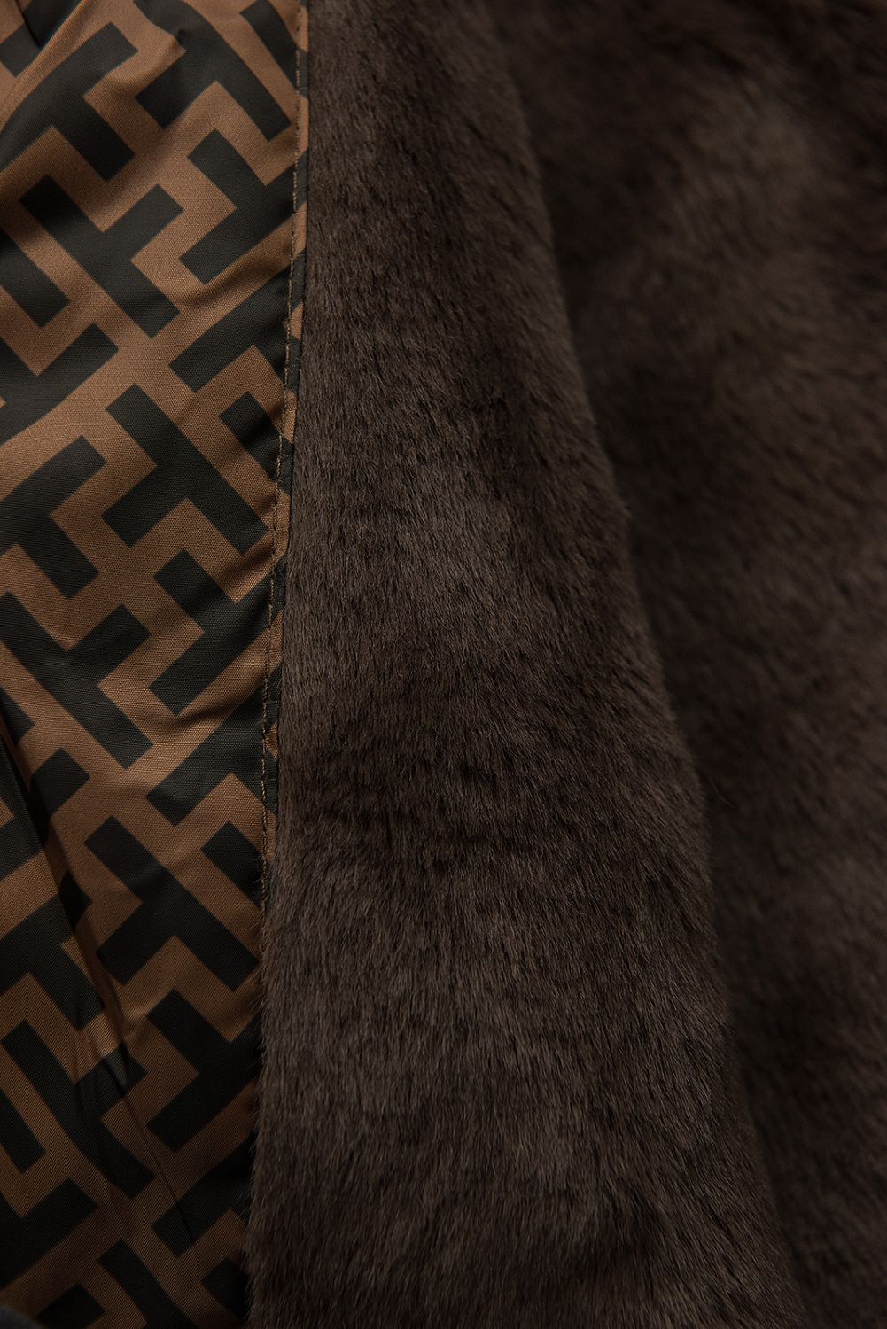 Winterjacke mit gemustertem Futter Schokoladenbraun