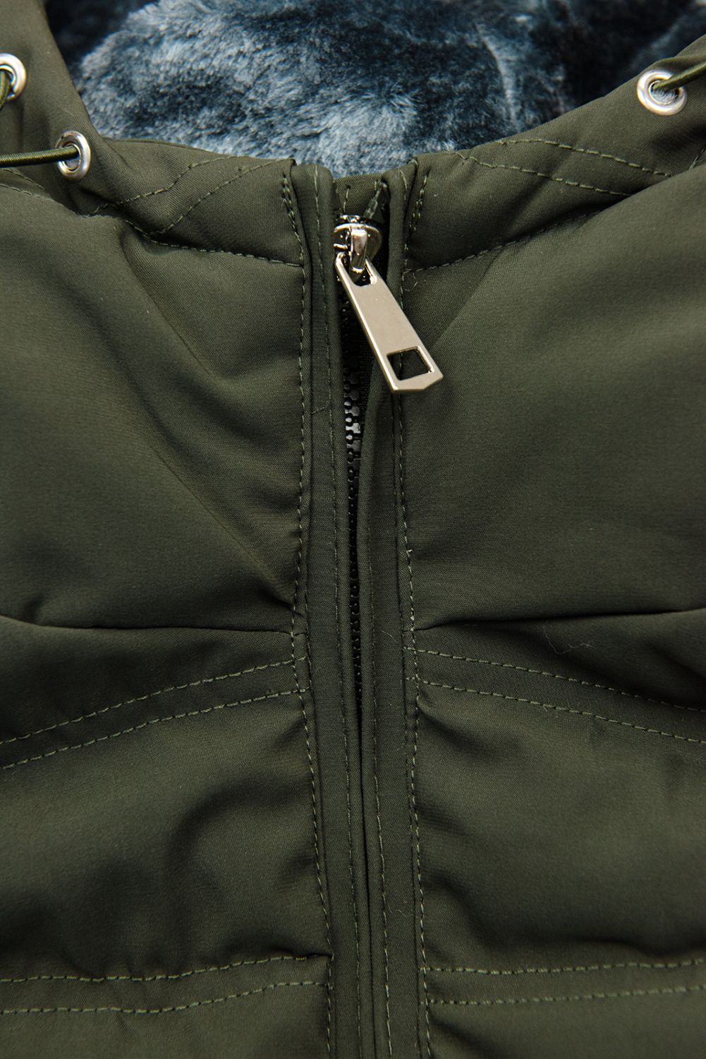 Steppjacke mit Futter-Plüsch khaki/grau