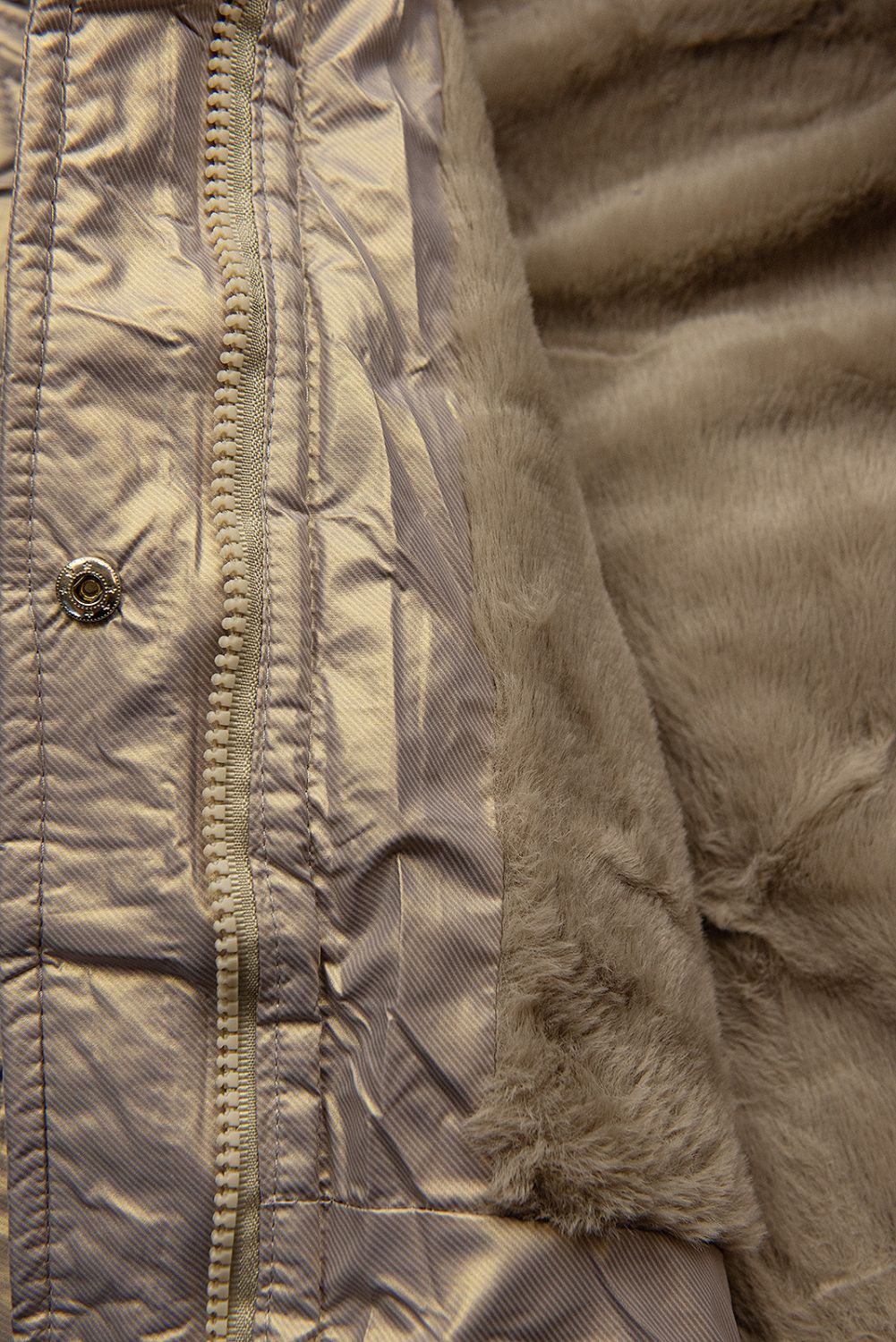 Winterjacke für Mädchen mit Kunstfell Champagner Gold