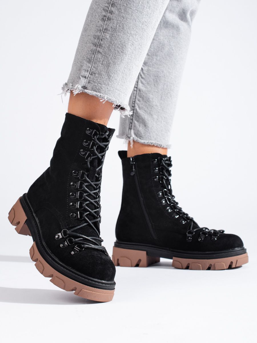 Schwarze Wildleder Stiefeletten Vinceza