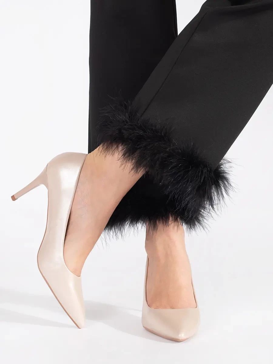 Helle beige Pumps mit Absatz
