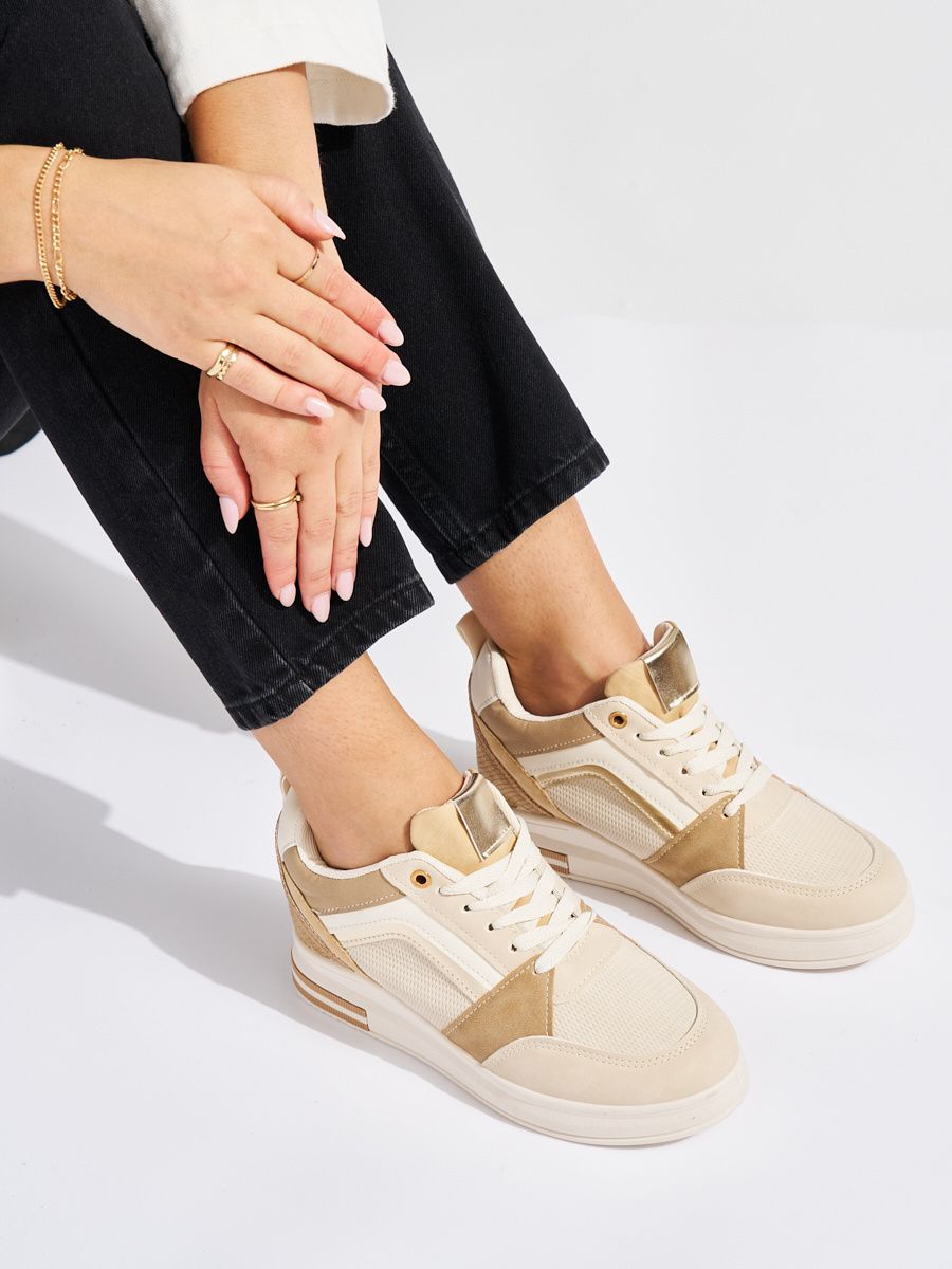 Damen Beige Sneakers mit verstecktem Keil