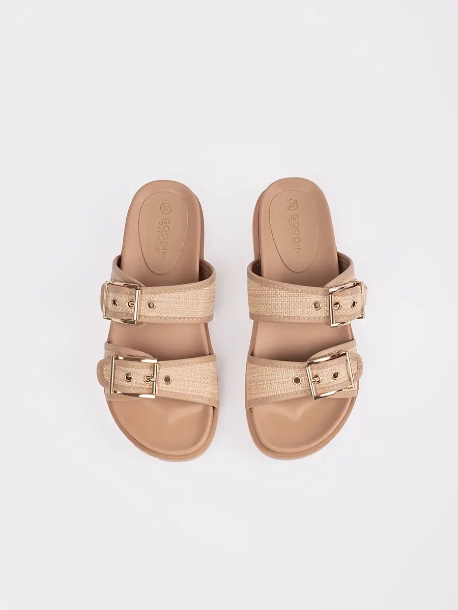 Beige flache Sandalen mit Schnallen