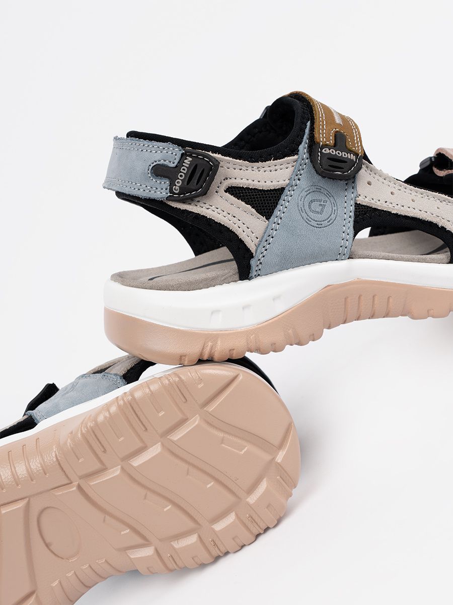 Bunte Sportsandalen – Komfort und Stil für jeden Tag