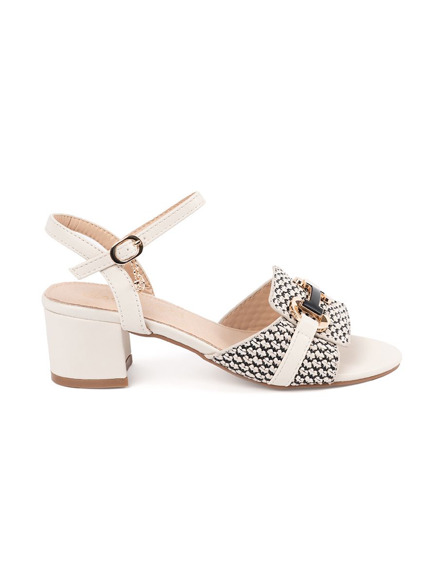 Weiße Damen Sandalen mit mittelhohem Absatz
