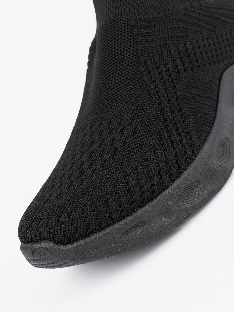 Schwarze Sneakers LIBERO