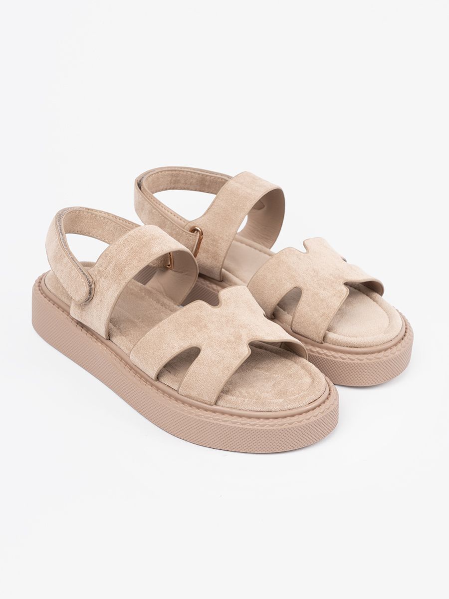 Beige Sandalen mit Plateau und Ausschnitten