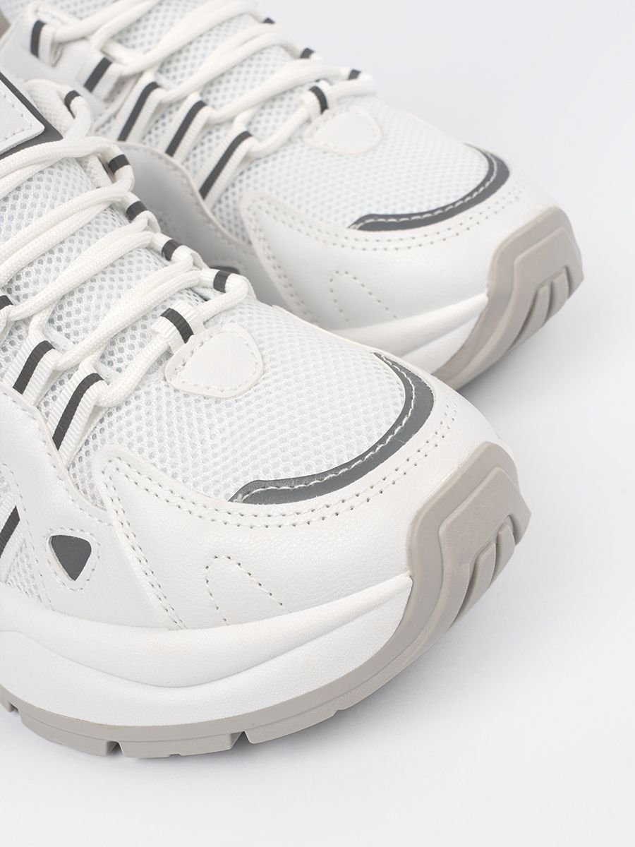 Weiße Damen Sneakers auf Plattform