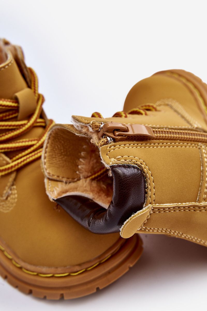 Gefütterte braune Stiefelette mit Reißverschluss