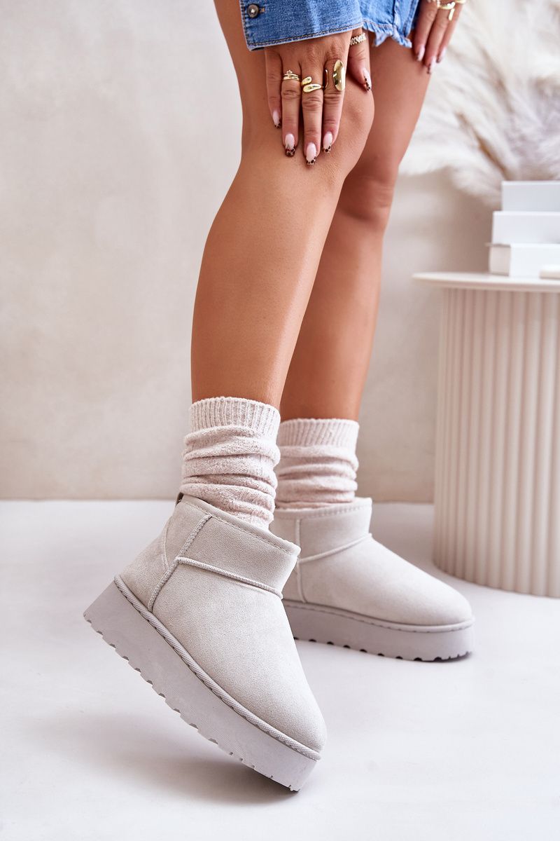 Graue gefütterte Schneestiefel mit Plattform und Velouroberfläche