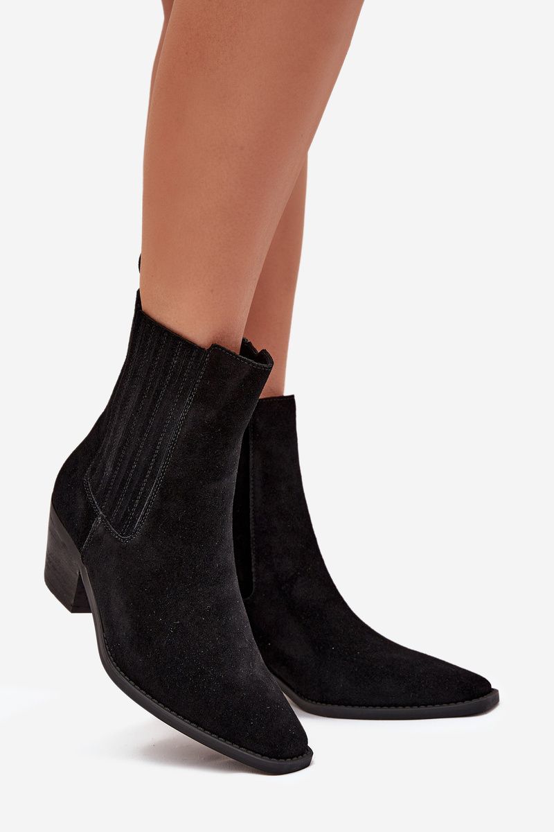 Gefütterte Veloursleder-Stiefelette mit Blockabsatz, schwarz