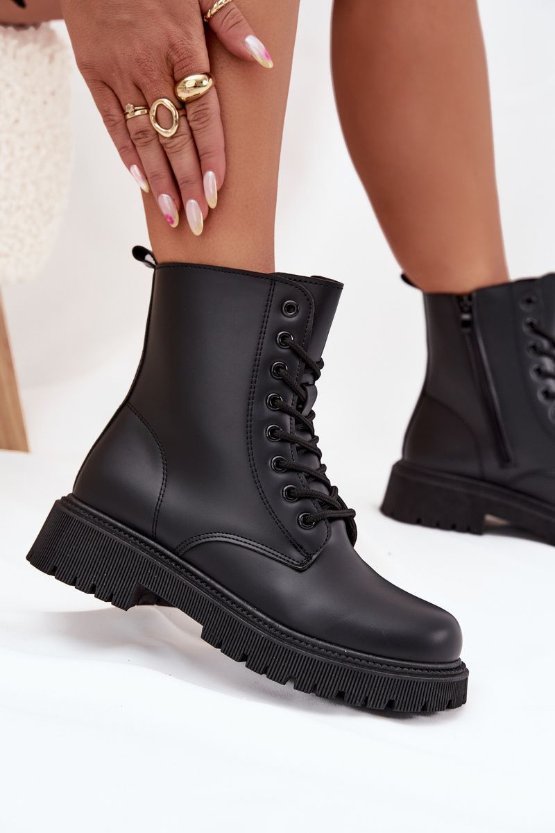 Schwarze gefütterte Ankle-Boots mit Reißverschluss