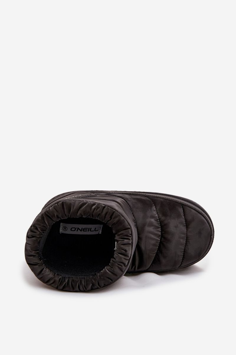 Schwarze Snowboots aus Kunstleder und Synthetik
