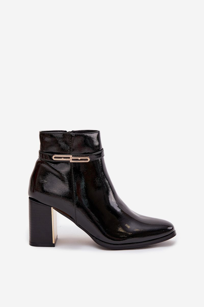 Lackierte Stiefelette mit Blockabsatz und Riemen – Schwarz