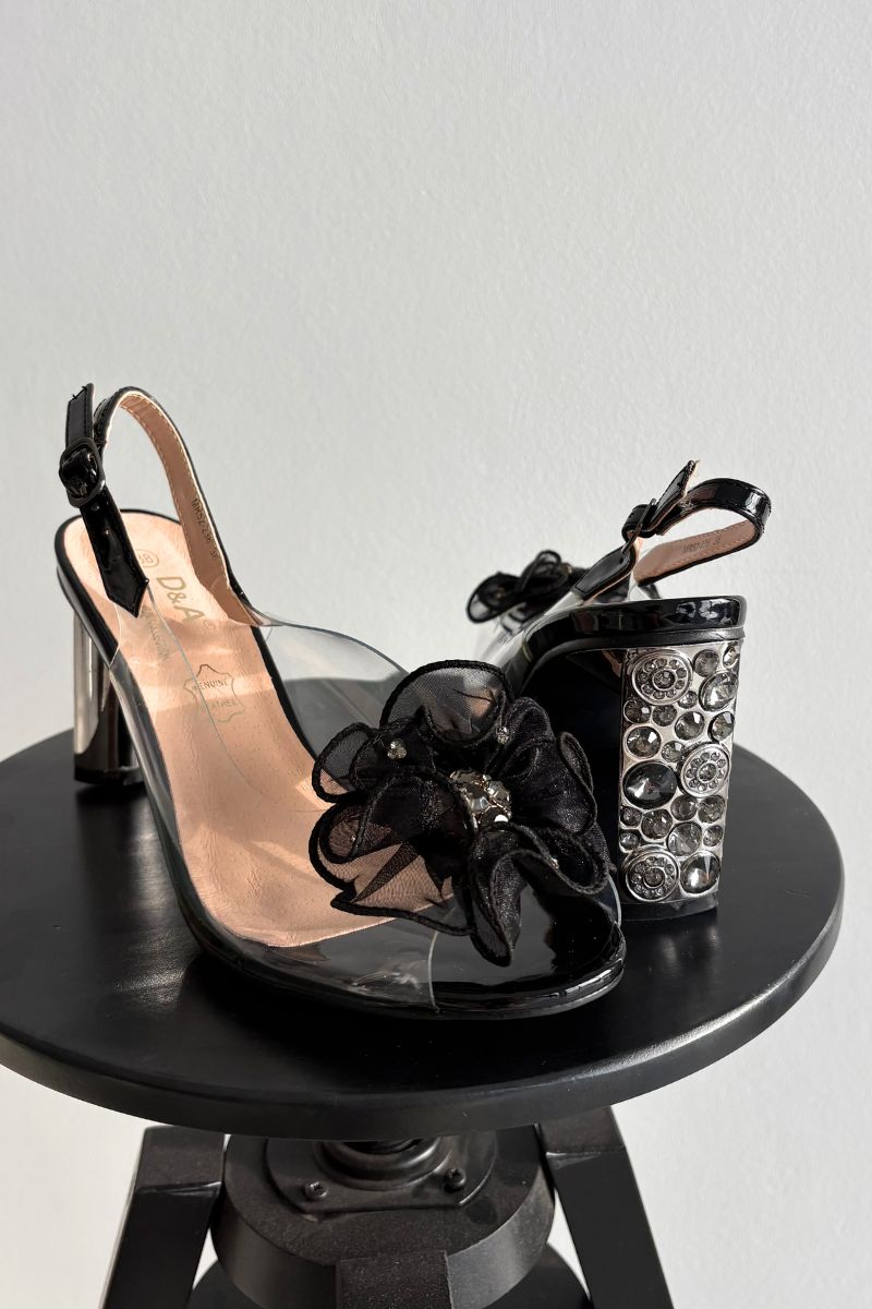Schwarze Sandale mit Blockabsatz, Schmuck und Kristallen