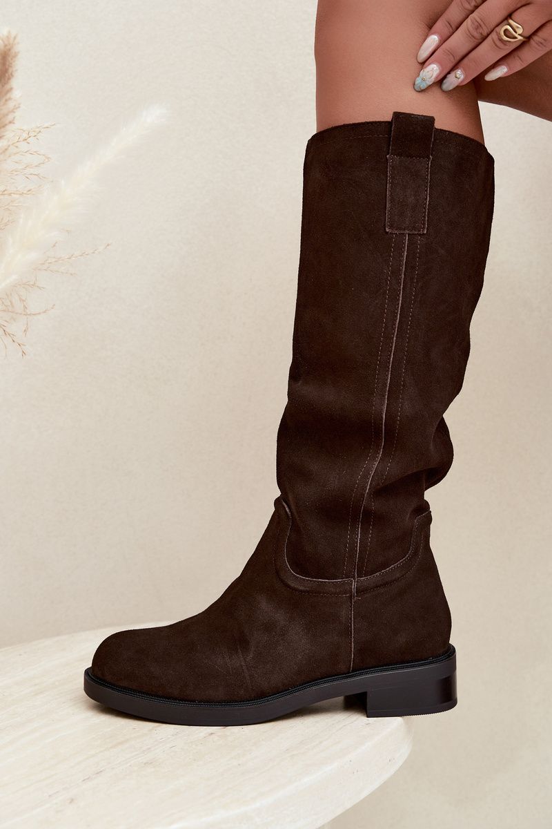 Gefütterte Overknee-Stiefel aus echtem Wildleder in Braun